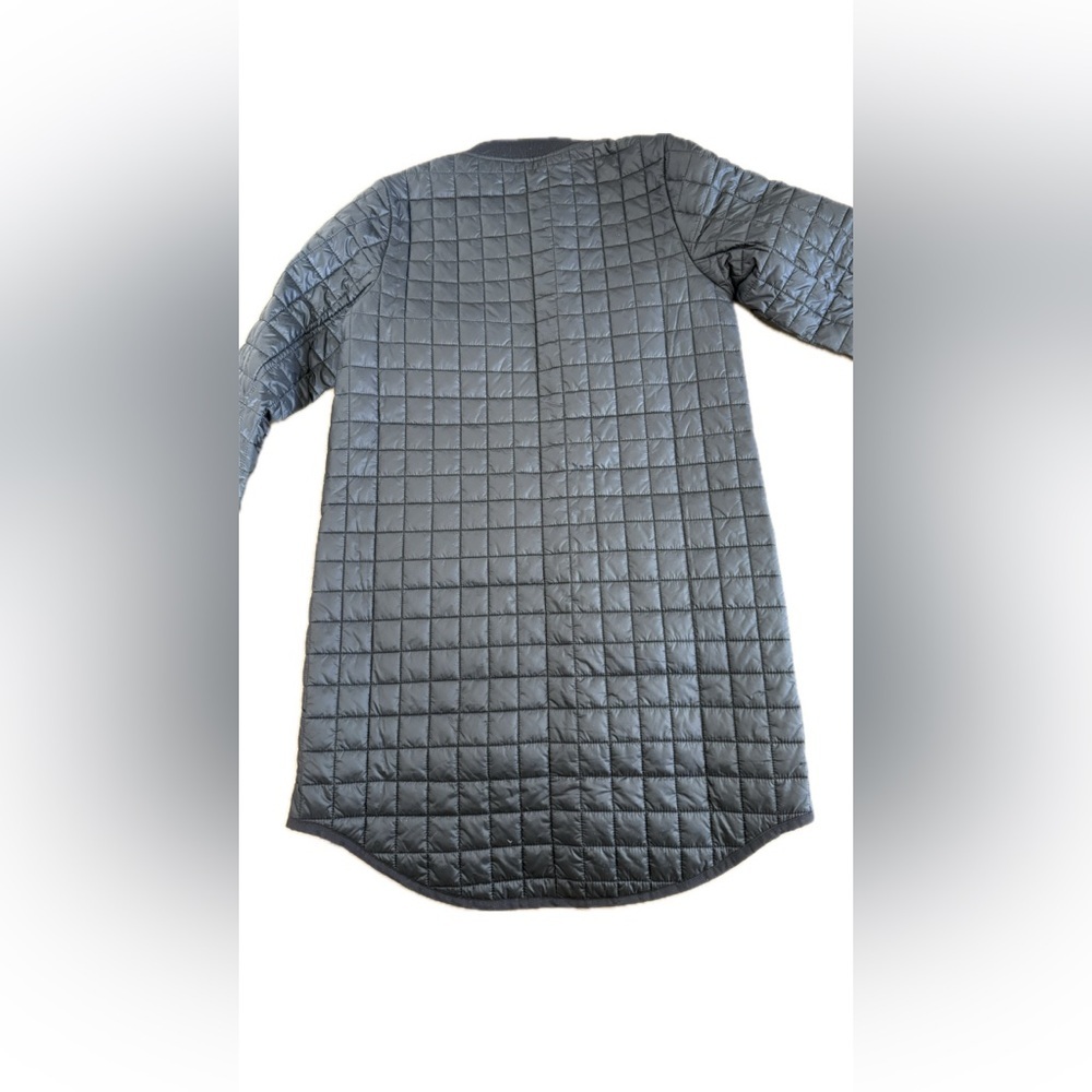 Athleta Quilted Jacket in Black - Picture 2 of 5